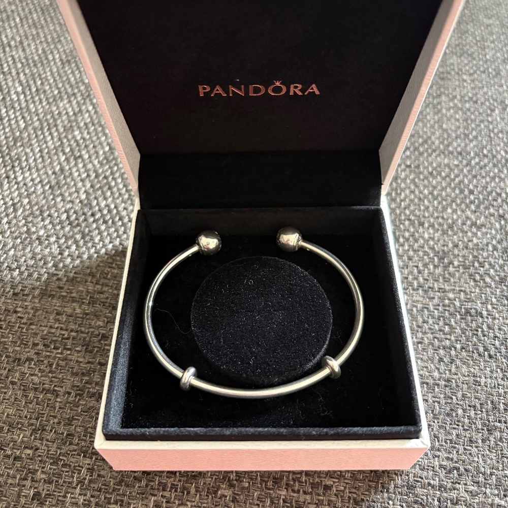 Pandora Moments Open Bangle EUC